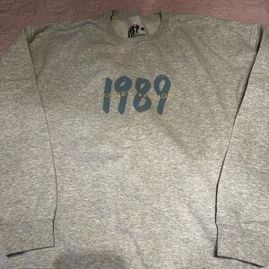 1989 Taylor Swift Grey Crewneck